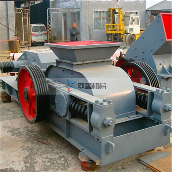 對(duì)輥制砂機(jī)